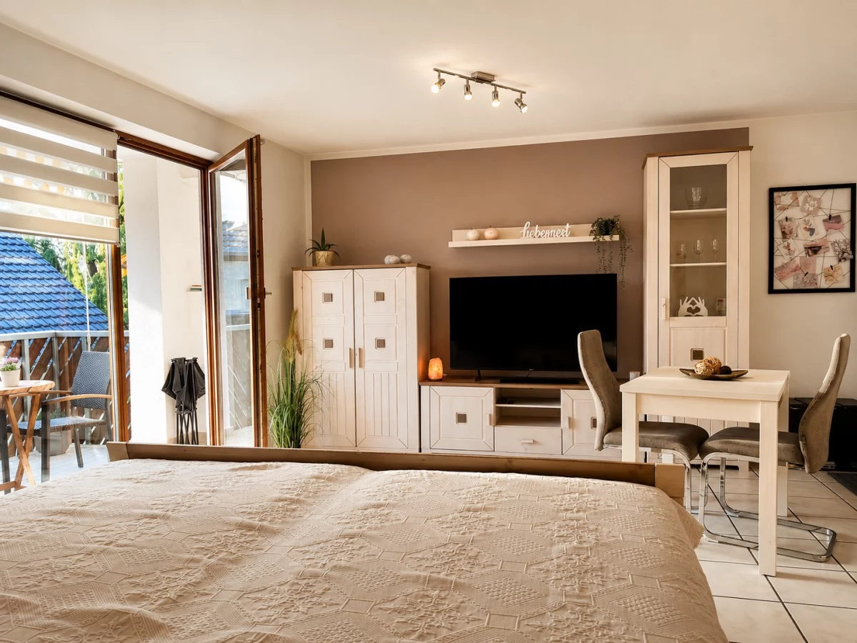 Wohnbereich mit Smart TV im Lake Nest in Markelfingen am Bodensee
